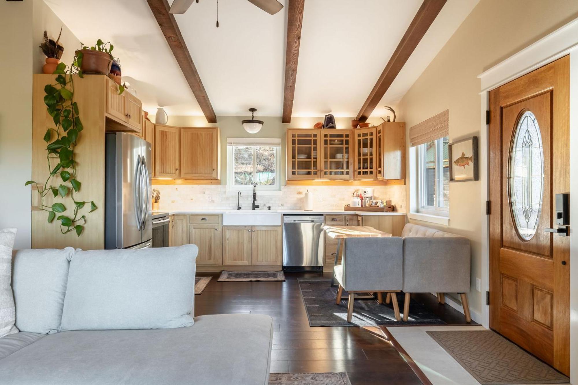 Casa vacanze Pine Perch ~ Cozy Mountain W/ Views *